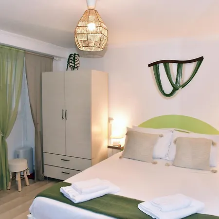 Racapidi For Two In Unesco Town Corfu Apartman